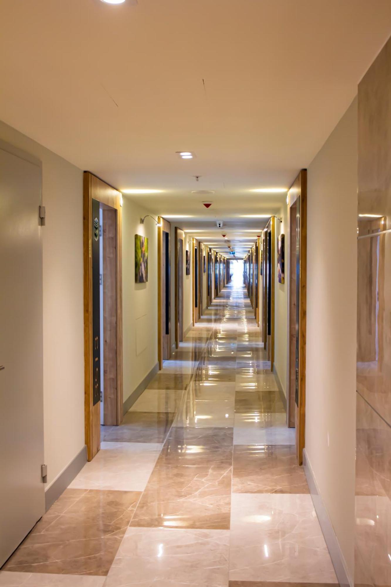 Orbi City Black Sea View Aparthotel Батуми Экстерьер фото