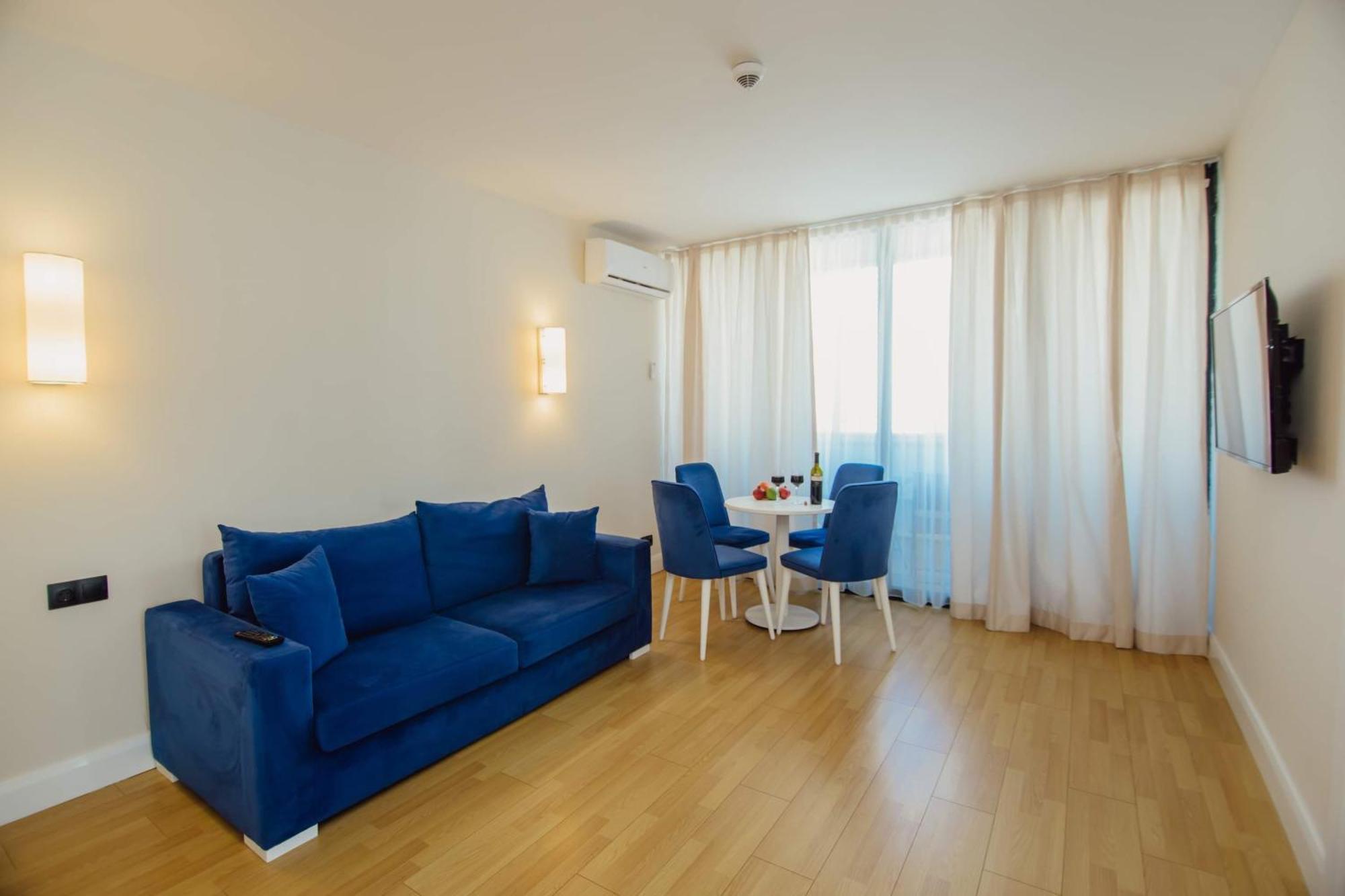 Orbi City Black Sea View Aparthotel Батуми Экстерьер фото