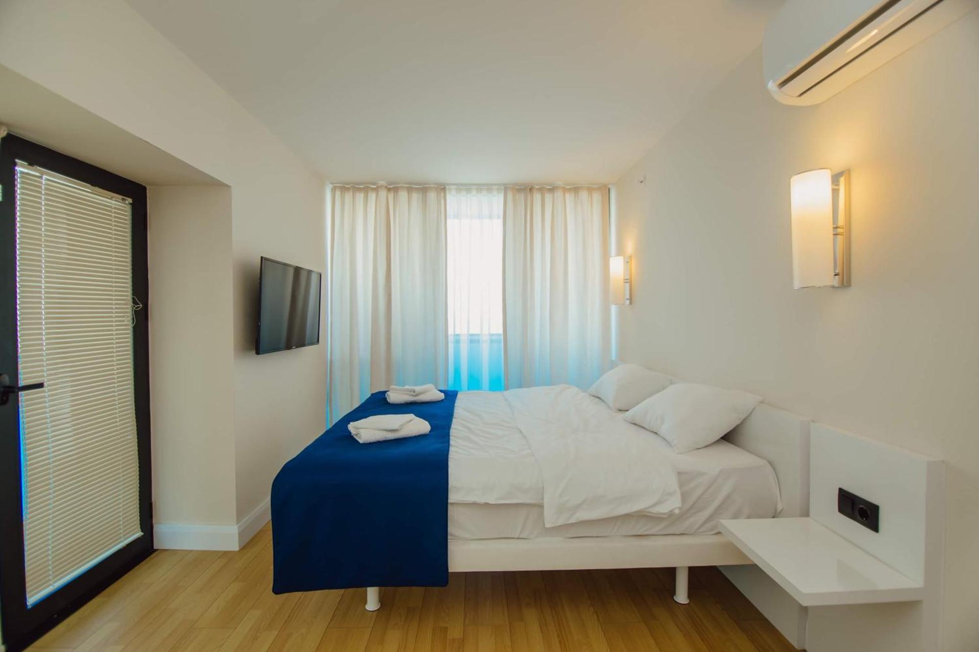Orbi City Black Sea View Aparthotel Батуми Экстерьер фото